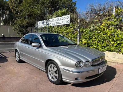 Jaguar X-Type 2.5 V6 24V cat Executive usata