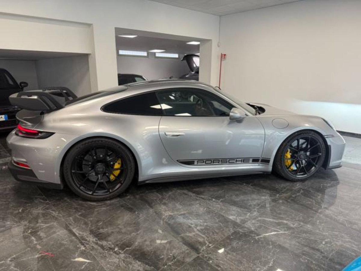 Porsche 911 Coupé 4.0 GT3 (8)