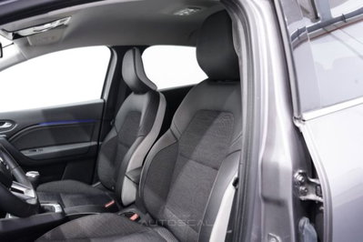 Renault Captur 1.0 tce Techno 90cv (11)