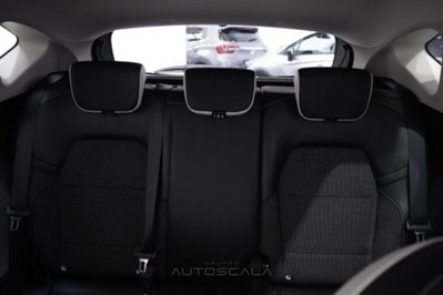 Renault Captur 1.0 tce Techno 90cv (20)