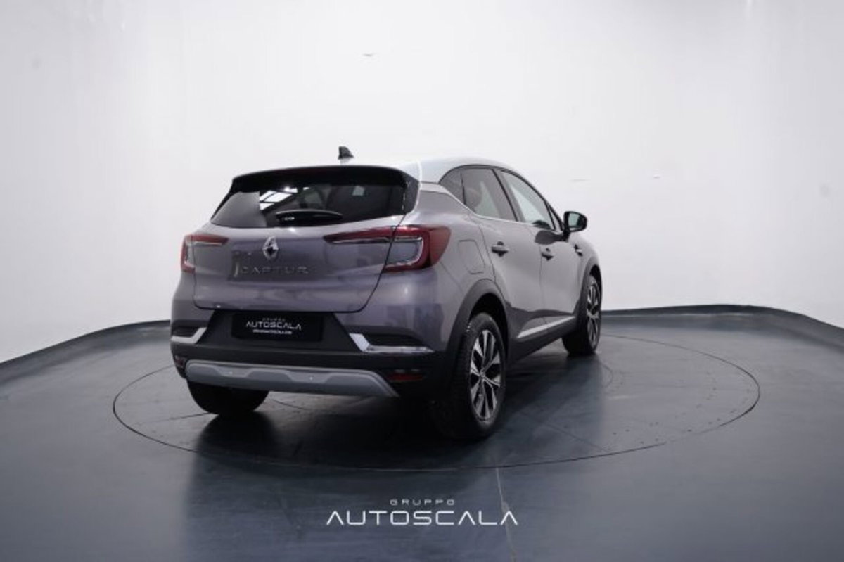 Renault Captur 1.0 tce Techno 90cv (6)
