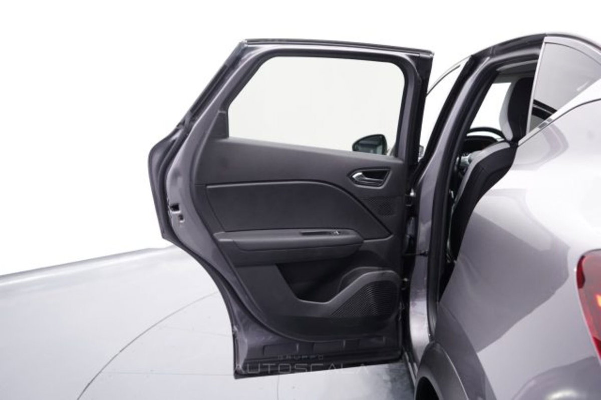Renault Captur 1.0 tce Techno 90cv (20)