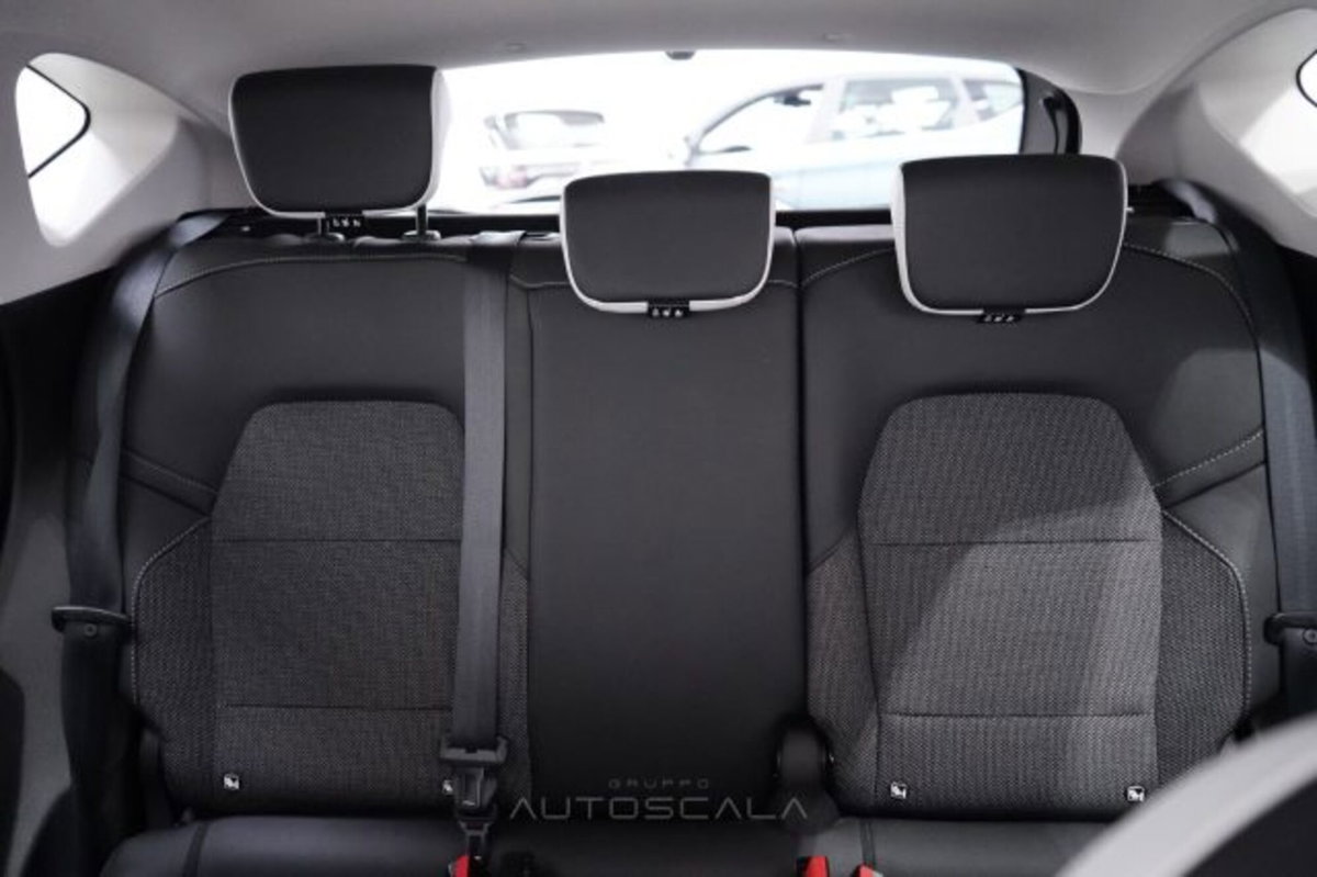 Renault Captur 1.0 tce Techno 90cv (20)