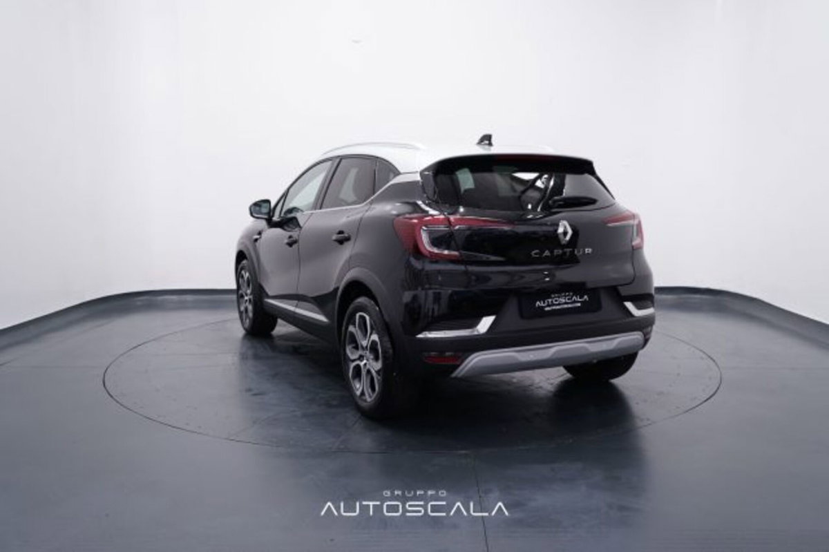 Renault Captur 1.0 tce Techno 90cv (4)