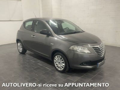 Lancia Ypsilon 1.2 69 CV 5 porte Silver usata