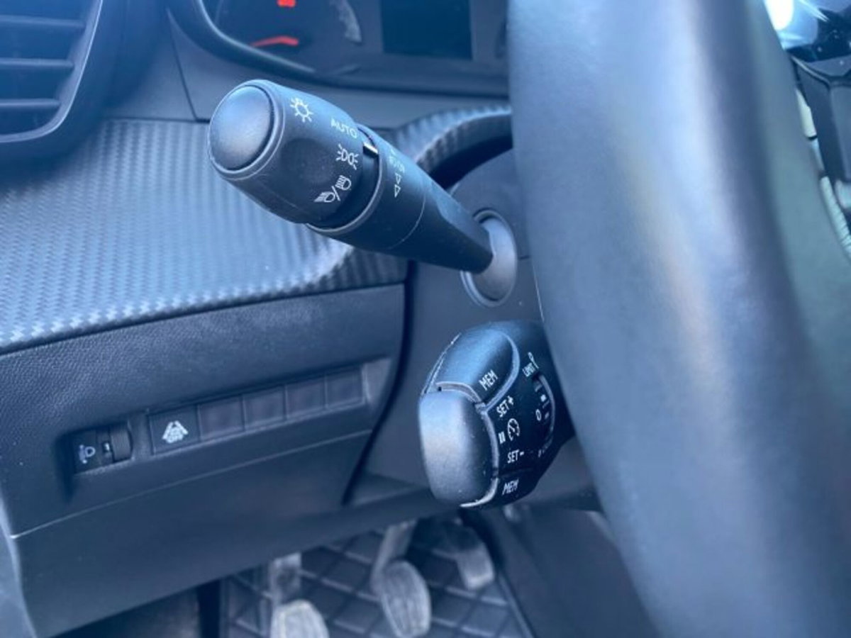 Peugeot 2008 PureTech 100 S&S Active Pack (14)