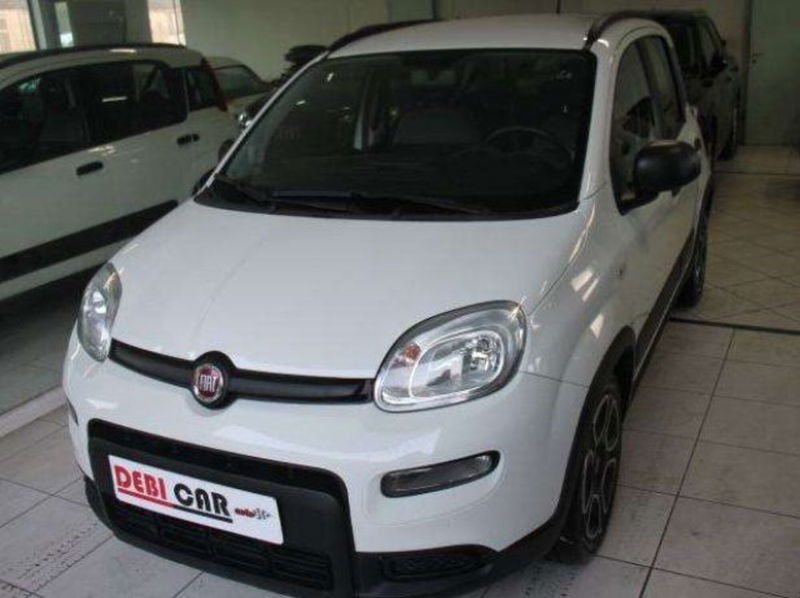 Fiat Panda Cross 1.0 firefly hybrid Cross s&s 70cv 5p.ti