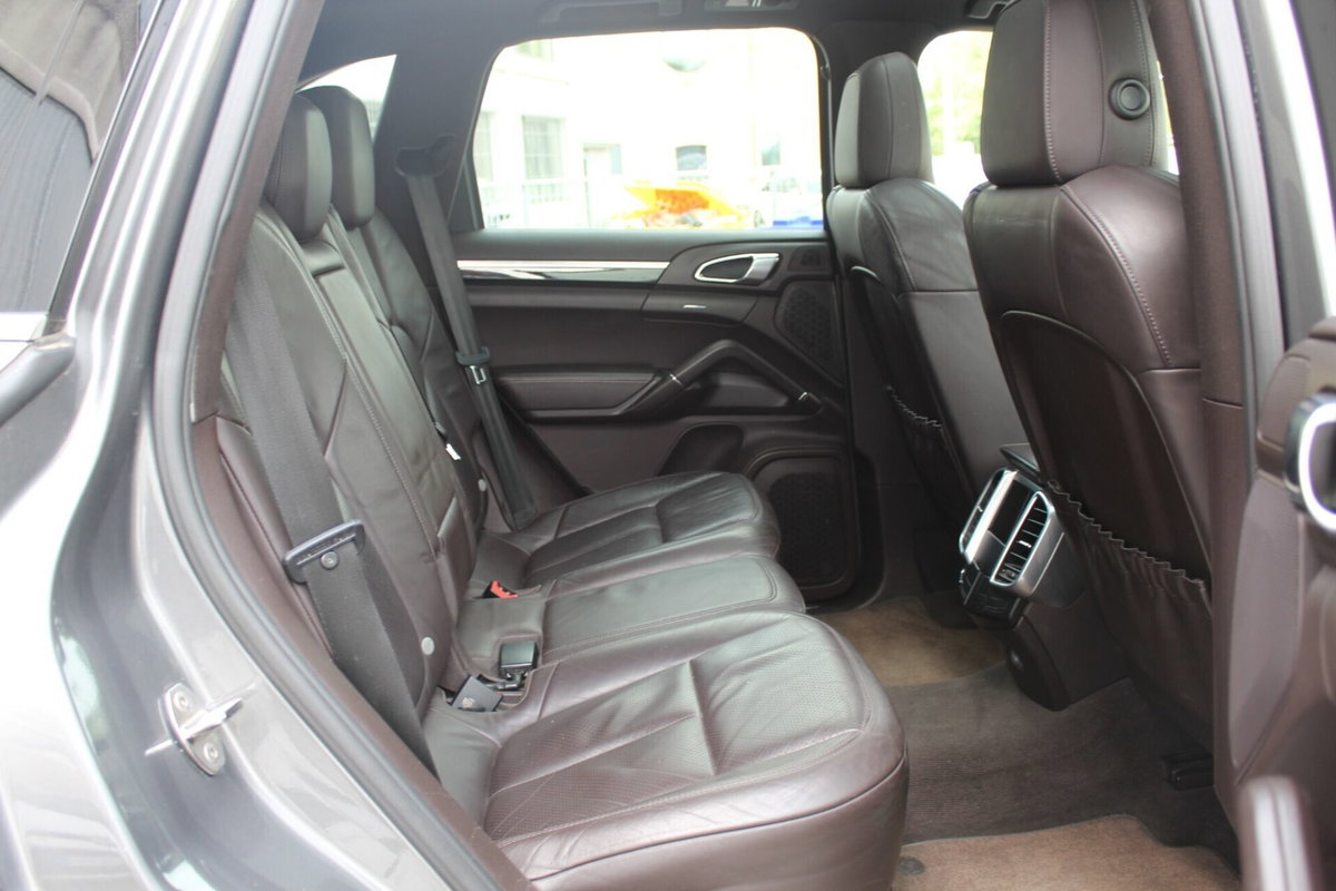 Porsche Cayenne 3.0 S Hybrid (10)