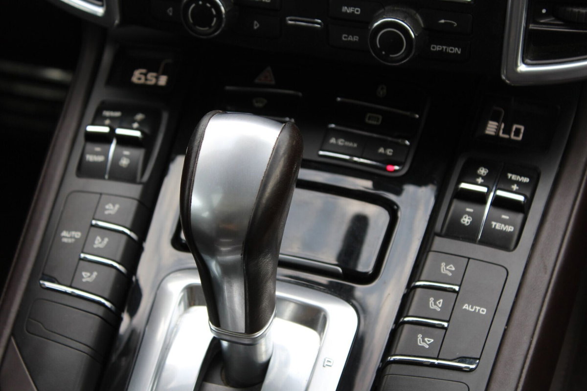 Porsche Cayenne 3.0 S Hybrid (15)