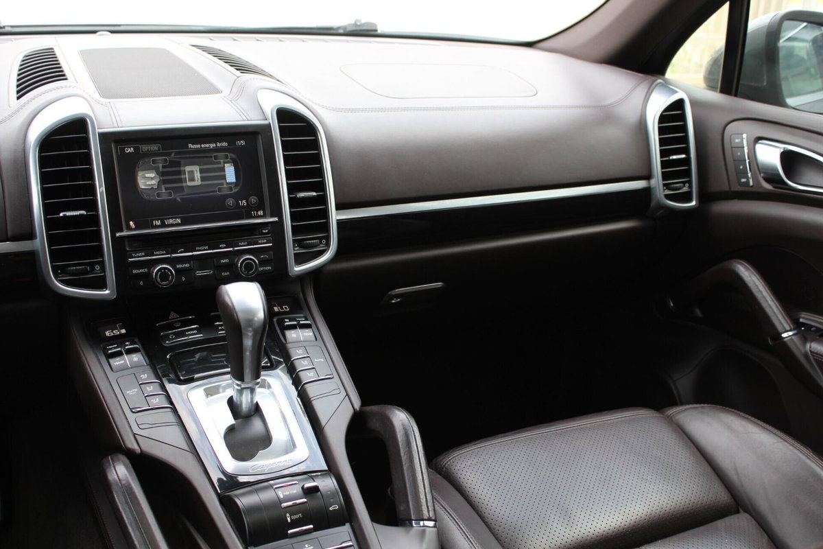 Porsche Cayenne 3.0 S Hybrid (17)