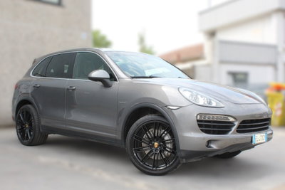 Porsche Cayenne 3.0 S Hybrid (4)