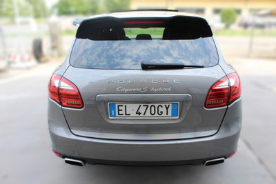 Porsche Cayenne 3.0 S Hybrid (8)