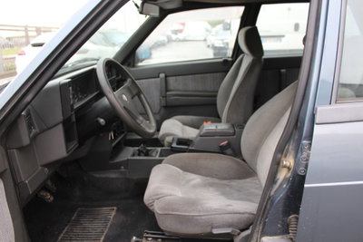Alfa Romeo 75 1.8 IE (17)