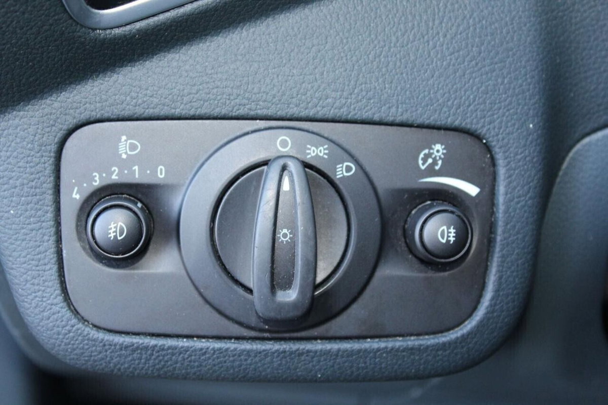 Ford C-Max 1.6 TDCi 115CV Titanium (12)
