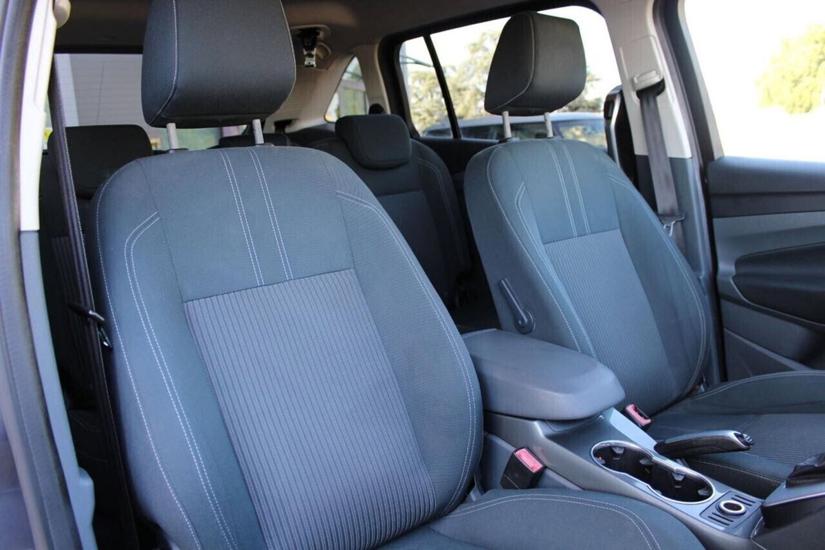 Ford C-Max 1.6 TDCi 115CV Titanium (18)