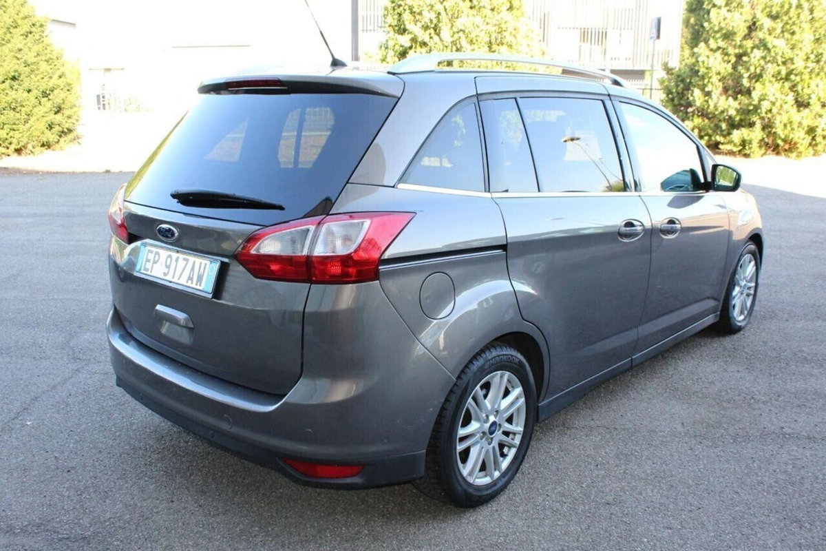 Ford C-Max 1.6 TDCi 115CV Titanium (5)