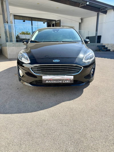 Ford Fiesta 1.5 EcoBlue 5 porte Vignale (2)