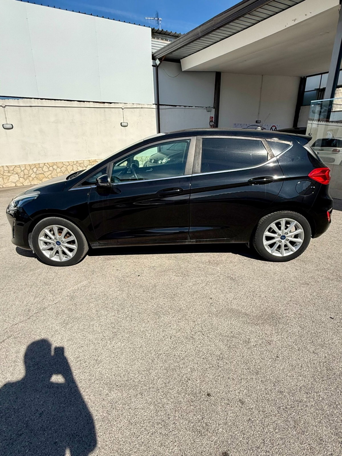 Ford Fiesta 1.5 EcoBlue 5 porte Vignale (5)