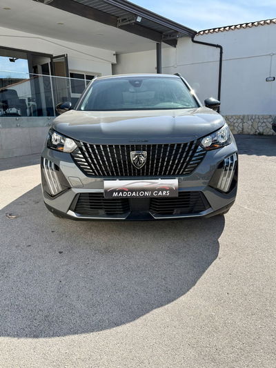 Peugeot 2008 1.2 puretech Active s&s 100cv usata