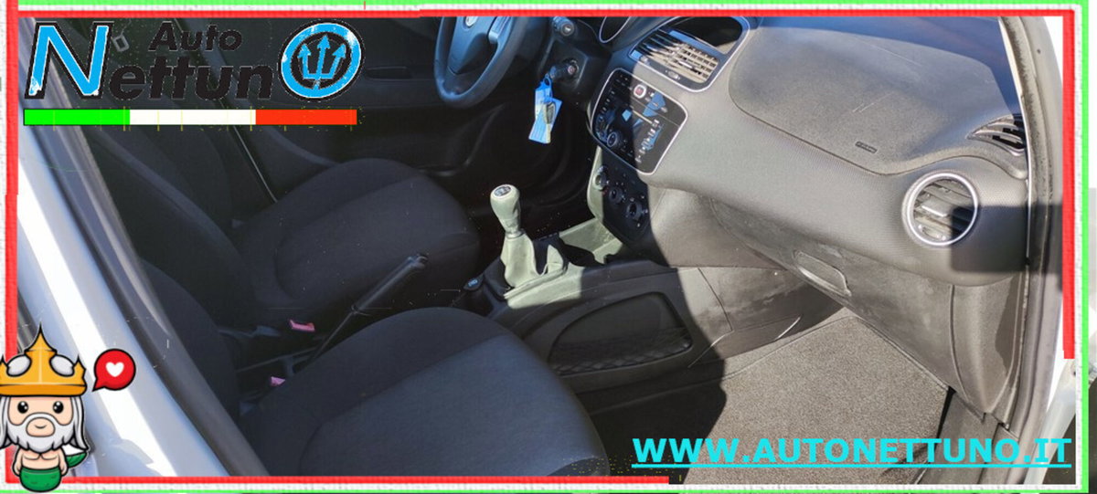 Fiat Punto 1.3 MJT II 75 CV 5 porte Street (11)