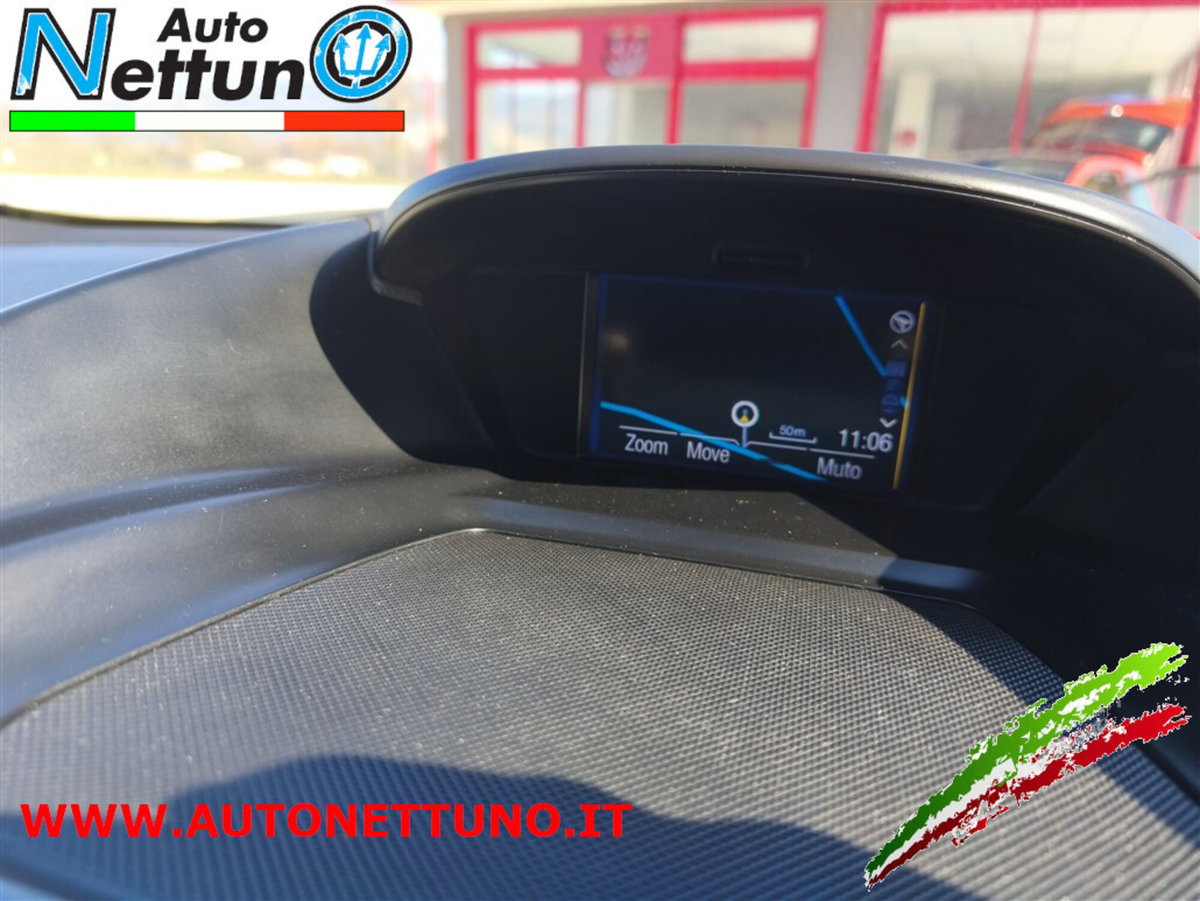 Ford Kuga 2.0 TDCI 140 CV 4WD Powershift Titanium (14)