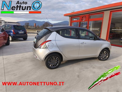 Lancia Ypsilon 1.2 69 CV 5 porte GPL Ecochic Gold (4)