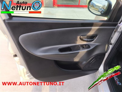 Lancia Ypsilon 1.2 69 CV 5 porte GPL Ecochic Gold (7)