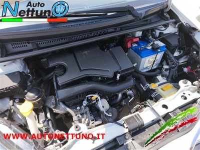 Toyota Yaris 1.0 5 porte Lounge (18)