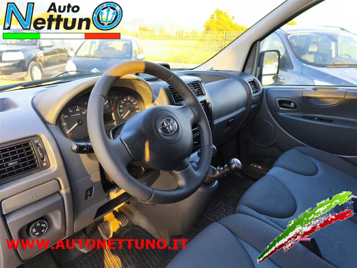 Toyota Proace 2.0 D-4D PL-TN Furgone Lounge 12q (16)