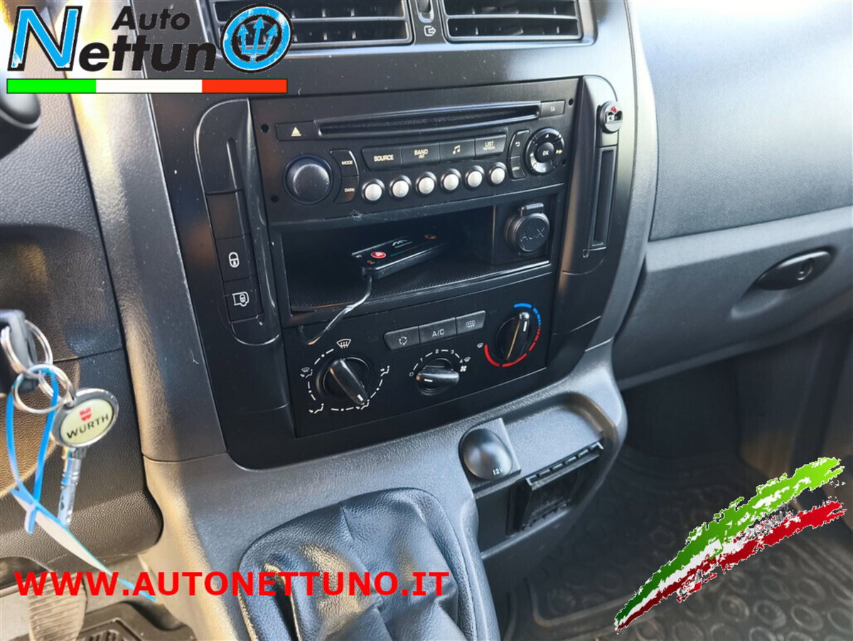 Toyota Proace 2.0 D-4D PL-TN Furgone Lounge 12q (19)