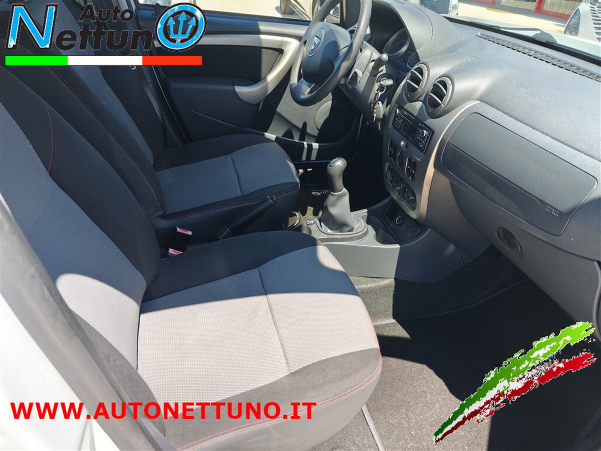 Dacia Duster 1.6 110CV 4x2 GPL Lauréate (16)
