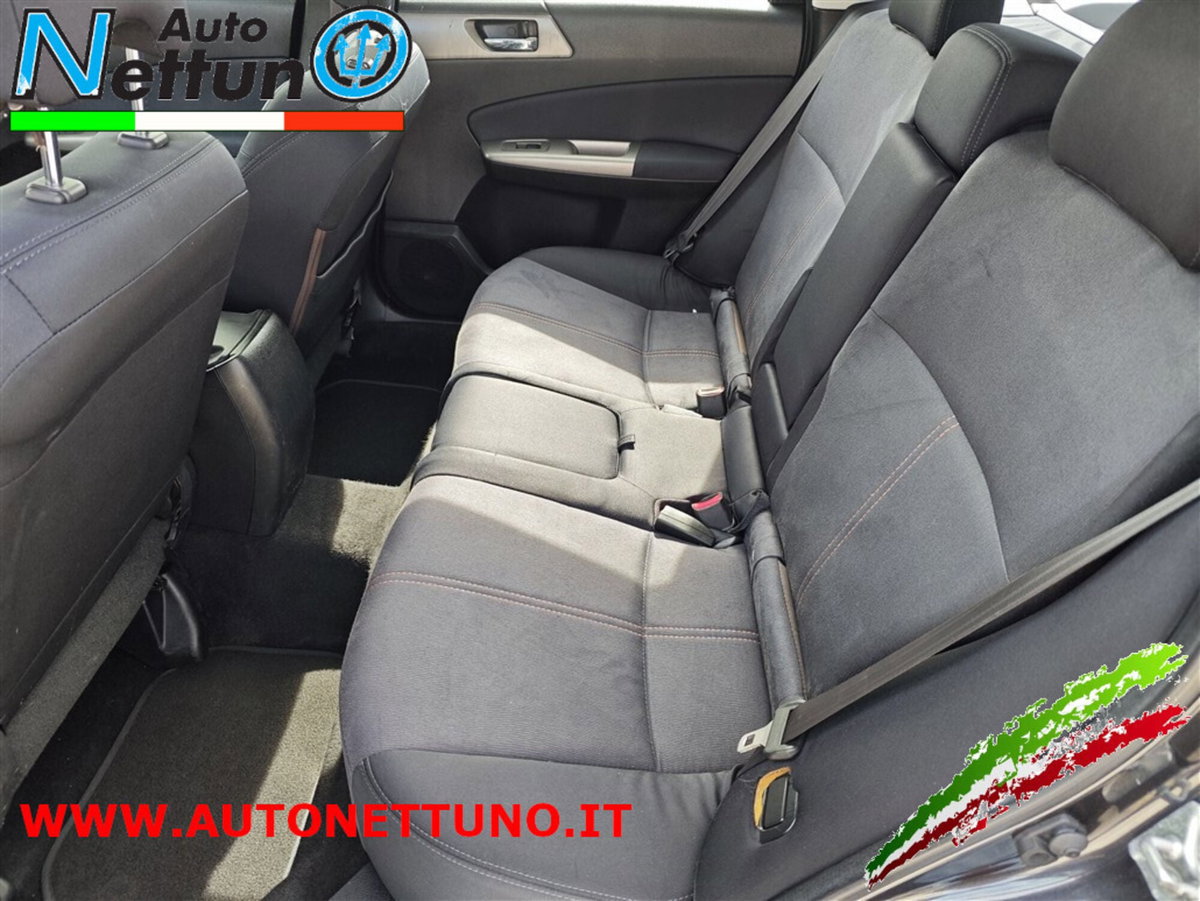Subaru Forester 2.0D XS VQ (10)