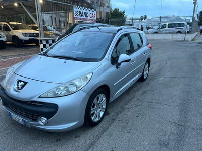 Peugeot 207 SW HDi 90CV FAP XS Ciel usata