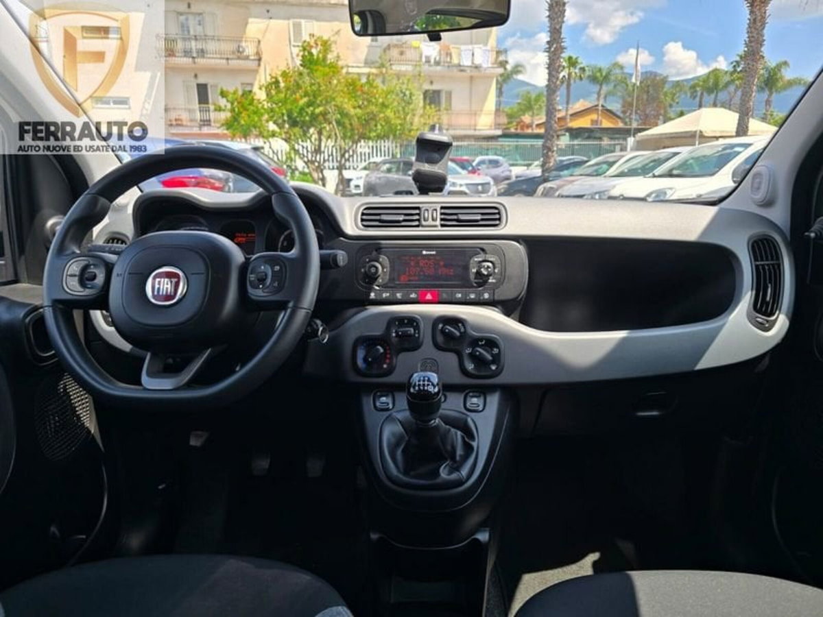 Fiat Panda 1.0 FireFly S&S Hybrid City Cross (10)