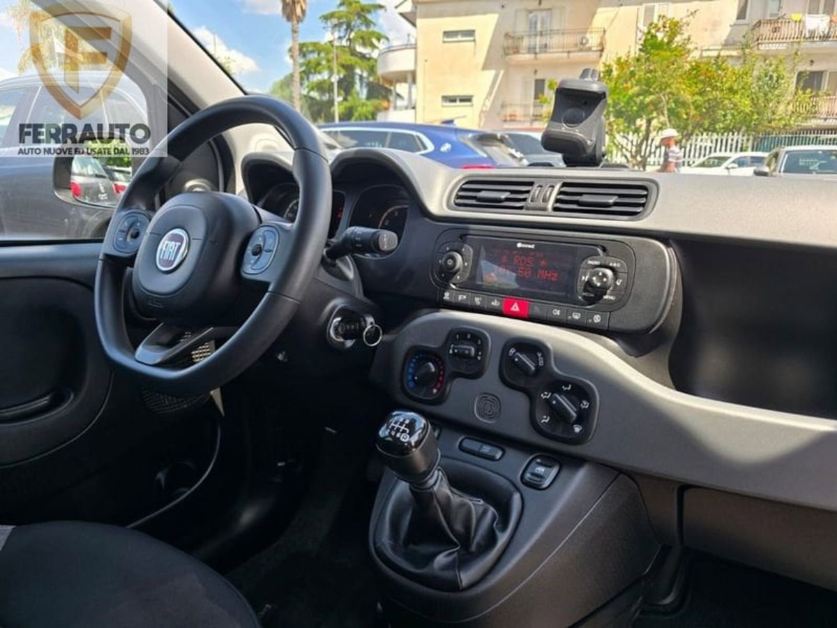 Fiat Panda 1.0 FireFly S&S Hybrid City Cross (9)