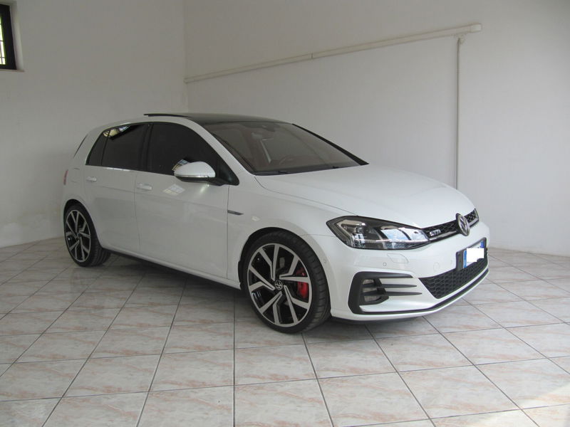 Volkswagen Golf GTD 2.0 TDI DSG 5p. BlueMotion Technology