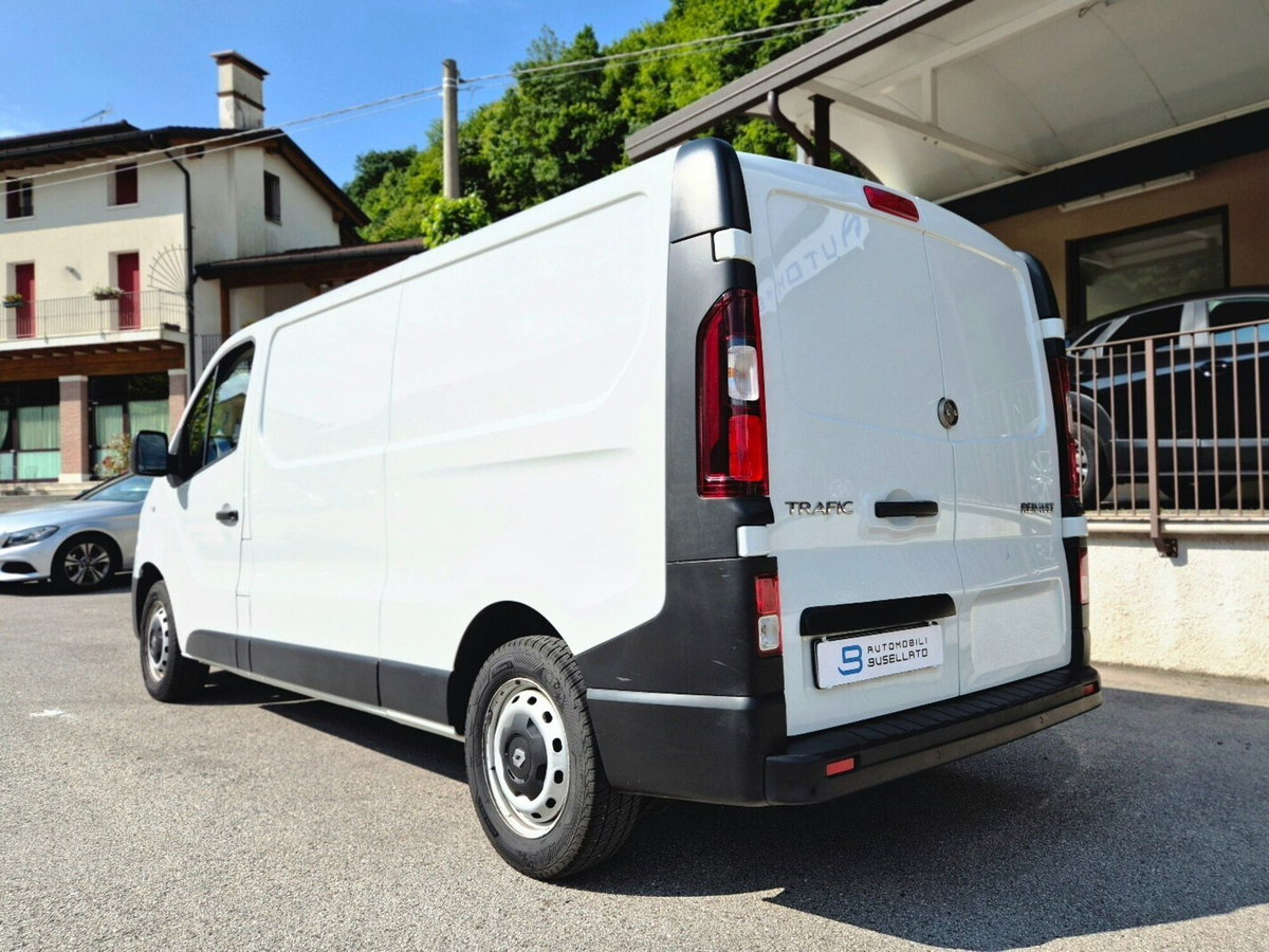 Renault Trafic Furgone T29 1.6 dCi 125CV S&S PL-TN Furgone Ice (11)