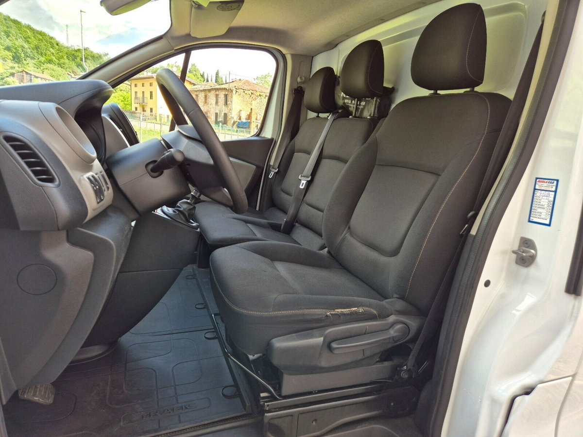 Renault Trafic Furgone T29 1.6 dCi 125CV S&S PL-TN Furgone Ice (5)