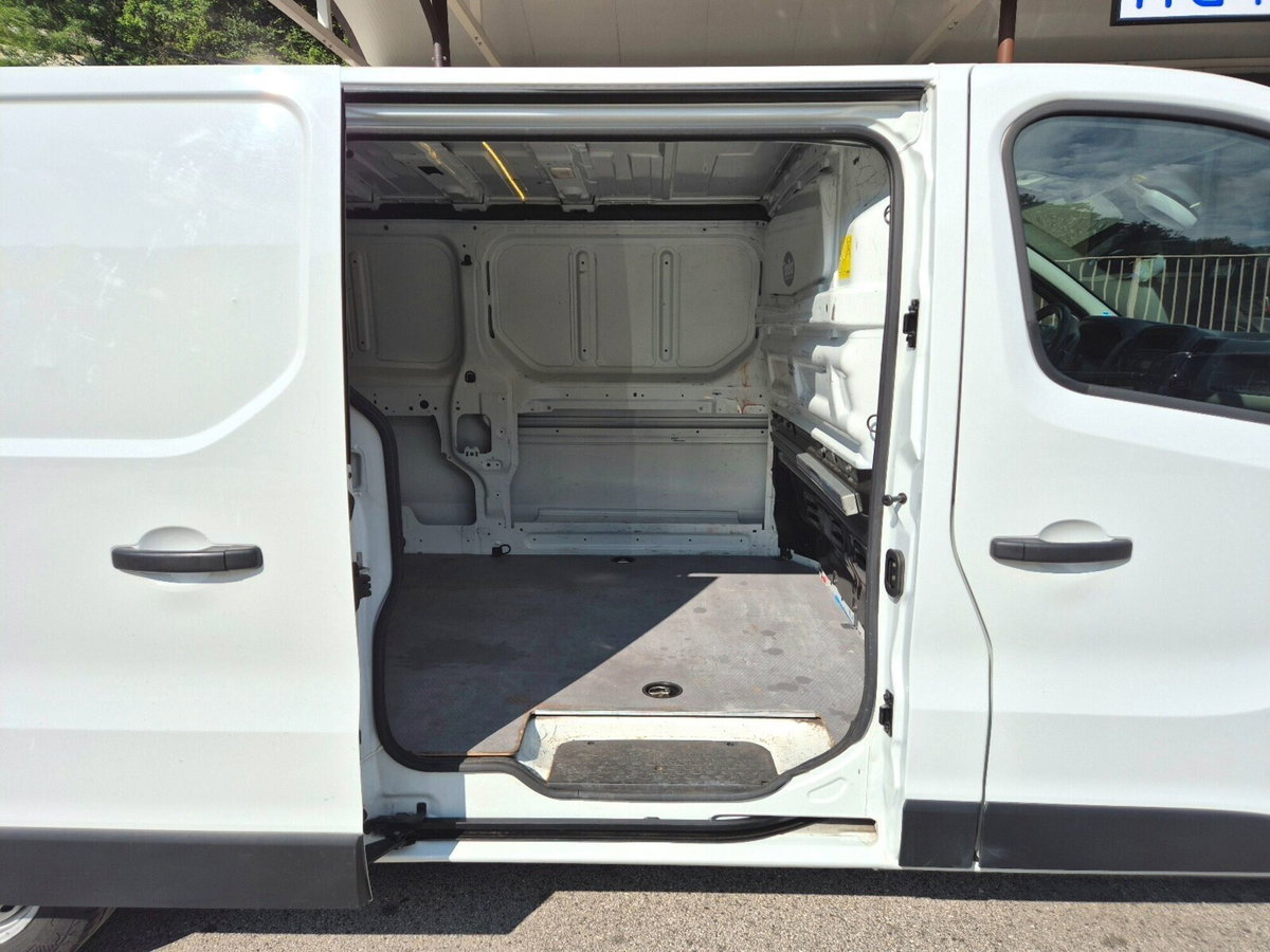 Renault Trafic Furgone T29 1.6 dCi 125CV S&S PL-TN Furgone Ice (9)