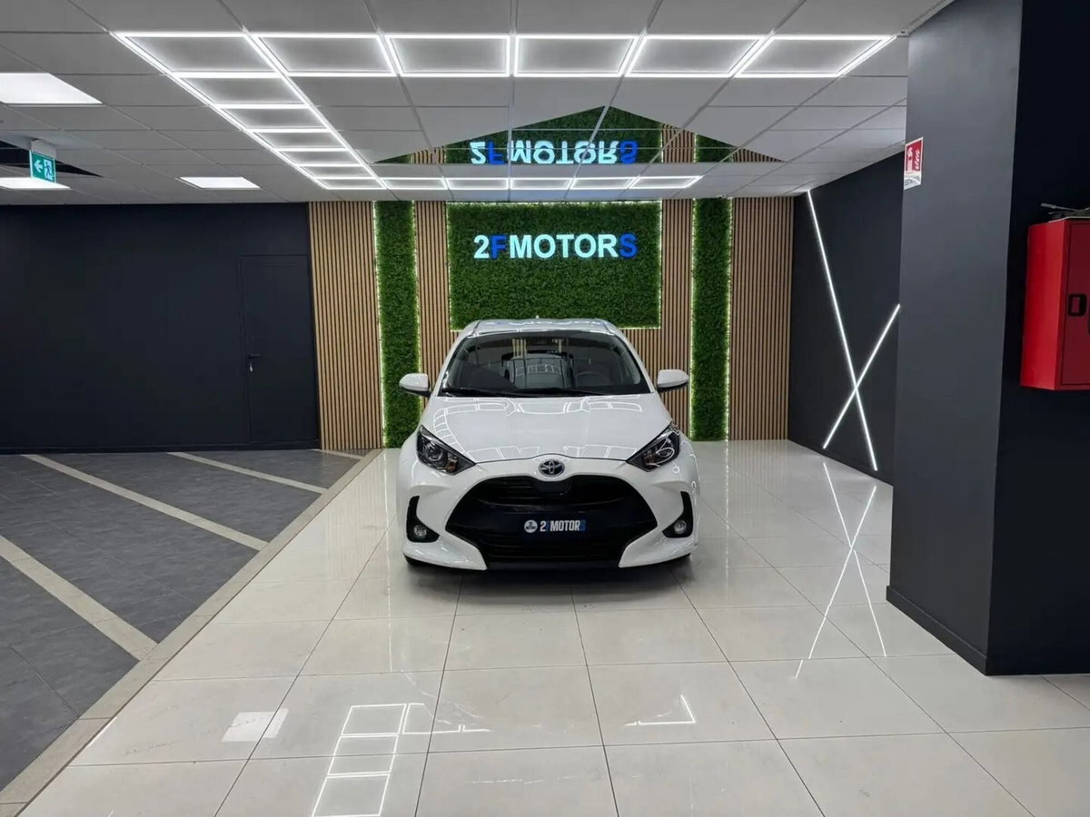 Toyota Yaris 1.5 Hybrid 5 porte Trend (6)