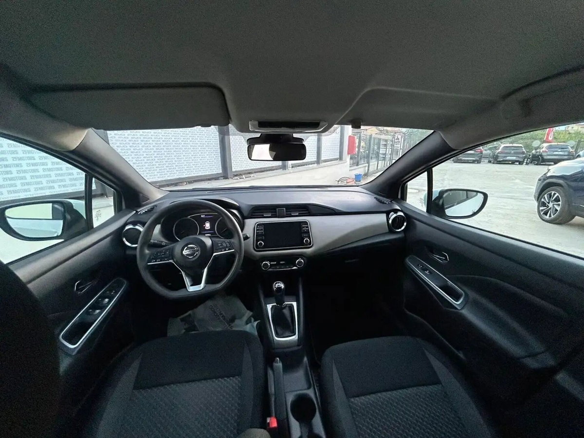 Nissan Micra IG-T 92 Xtronic 5 porte Visia (14)