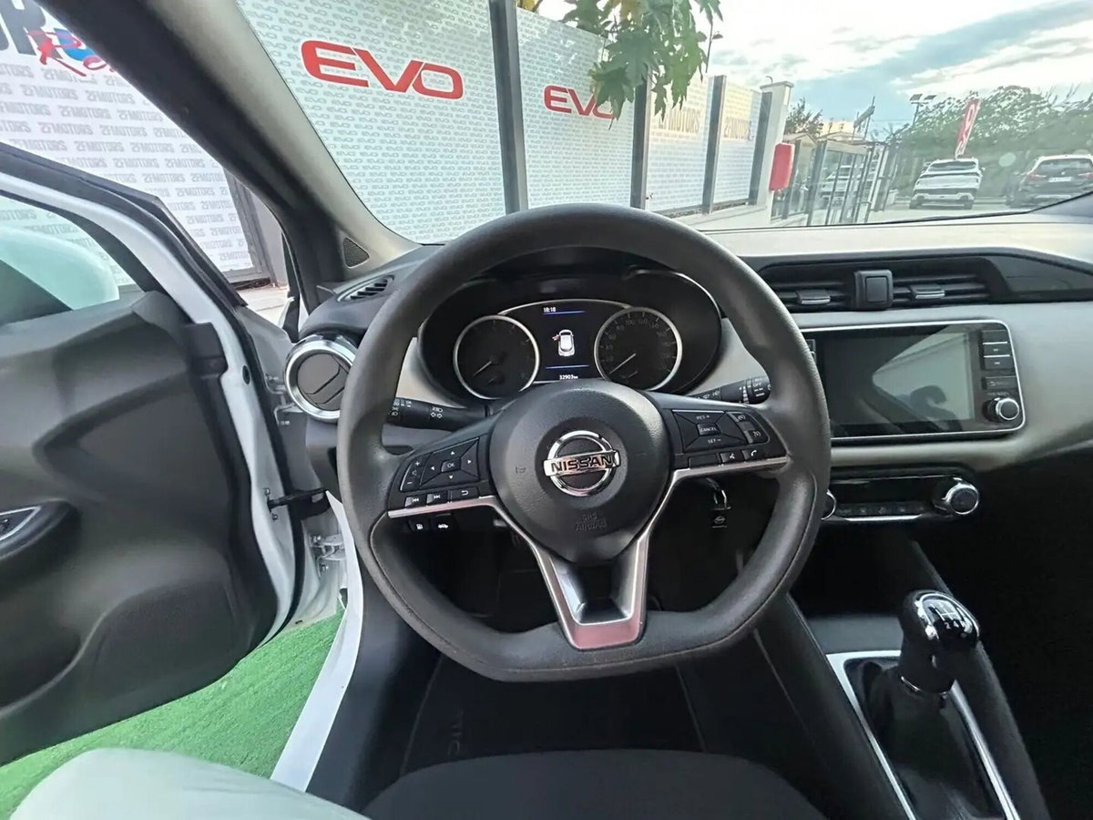 Nissan Micra IG-T 92 Xtronic 5 porte Visia (15)