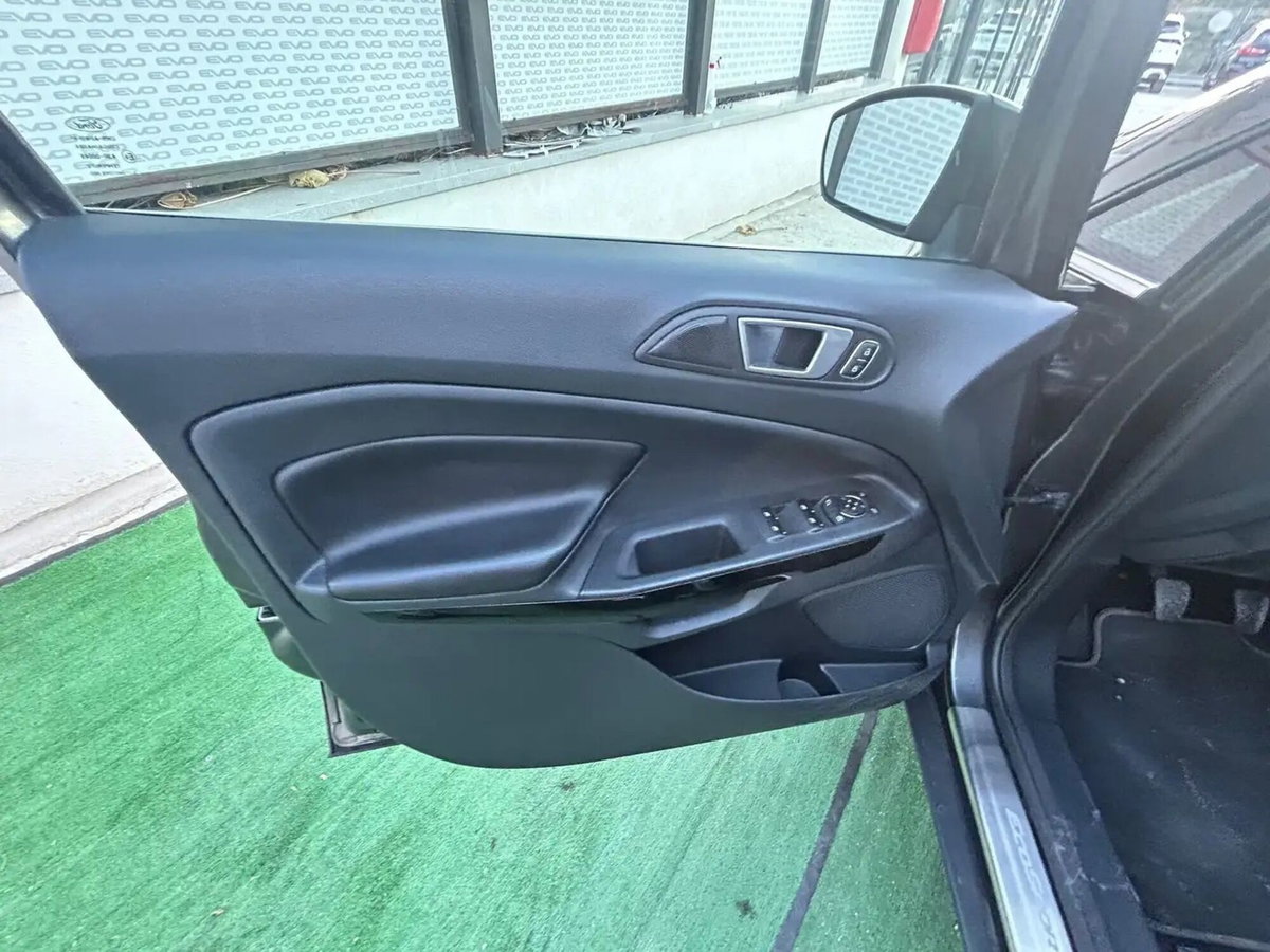 Ford EcoSport 1.5 Ecoblue 100 CV Start&Stop Titanium (9)