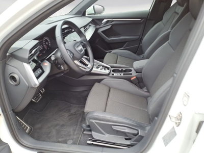 Audi A3 Sportback 35 TFSI S line edition (10)