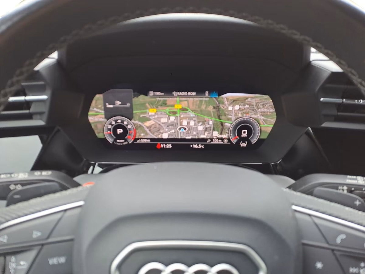 Audi A3 Sportback 35 TFSI S line edition (12)