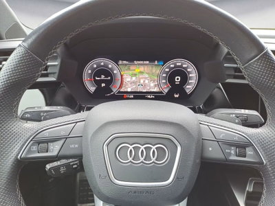 Audi A3 Sportback 35 TFSI S line edition (9)