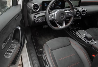 Mercedes-Benz Classe A 35 AMG 4Matic (5)