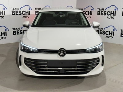 Volkswagen Passat 1.5 etsi act Business 150cv dsg (2)