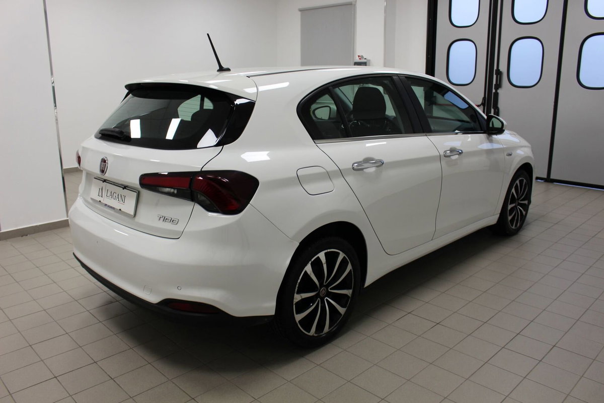 Fiat Tipo Tipo 1.6 Mjt S&S 5 porte Lounge (4)