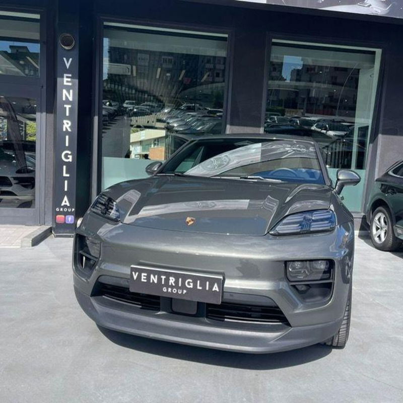 Porsche Macan 4